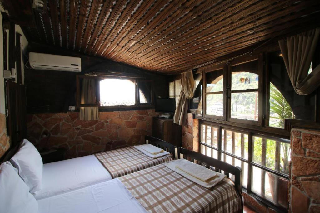 בראט Hotel Nasho Vruho מראה חיצוני תמונה