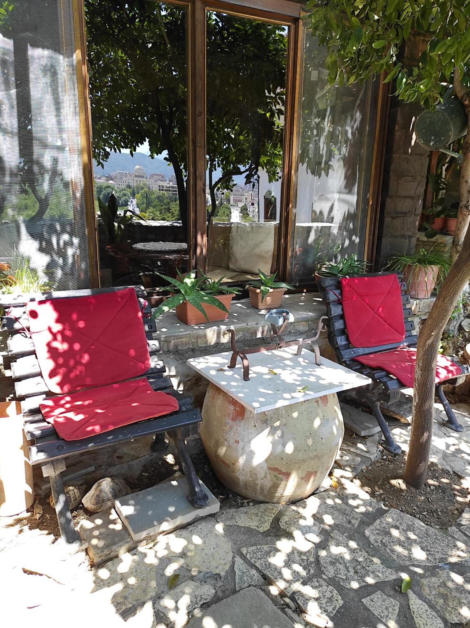 בראט Hotel Nasho Vruho מראה חיצוני תמונה